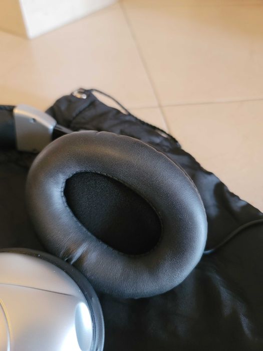 Altec Lansing ComforQ ANR шумопотискащи слушалки