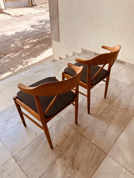 Винтидж столове в стил Hans Wegner / Mid-Century – комплект 2 бр.