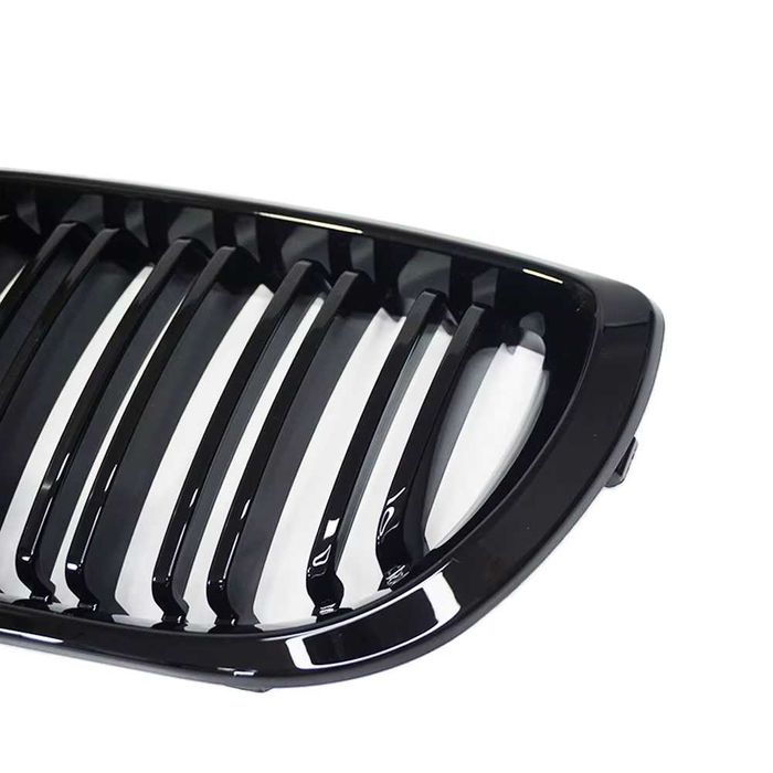 Гаранция! Висококачествени Двойни M3 Бъбреци BMW E46 Седан/Комби Face