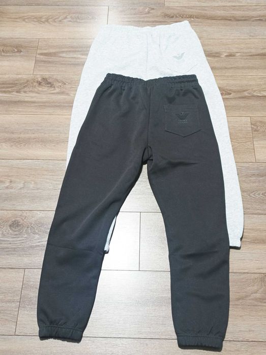 Спортно долнище - цветове