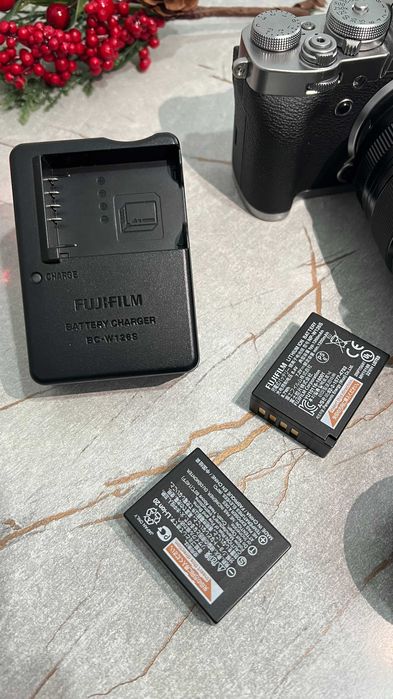 Fujifilm X-T3 Kit XF 16-80mm f/4 и 7artisans 25mm f/1.8