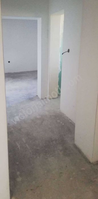 Продава се Четиристаен апартамент в Велико Търново, Асенов - 90 кв.м за 1145 €/кв.м - Снимка #1