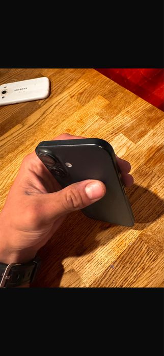 Iphone 16 cu garantie