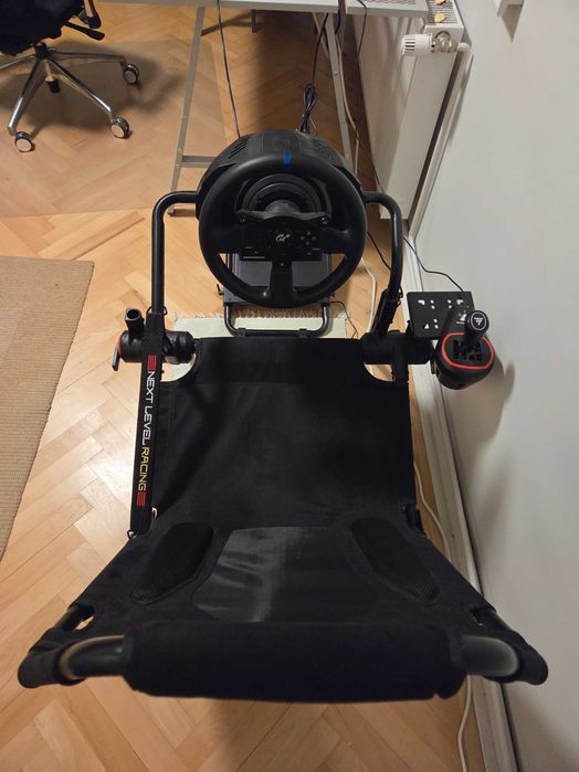 Volan Thrustmaster T300 RS GT full cockpit