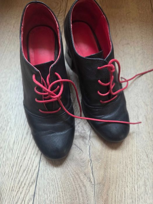 Обувки естествена кожа 37 номер Gabina