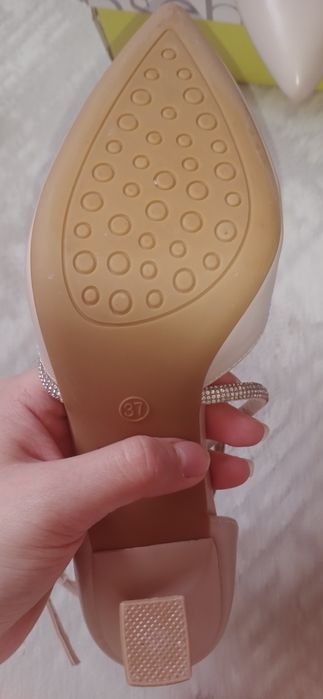 Продам каблук Хорошем состояние