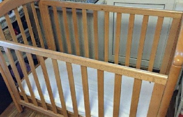 Продам манеж в хорошем состоянии