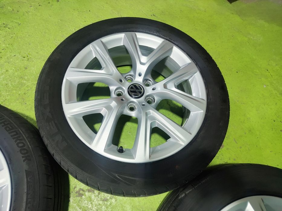 17 5x112 Vw Touran Caddy Passat Skoda лети джанти 5х112 205/55/17