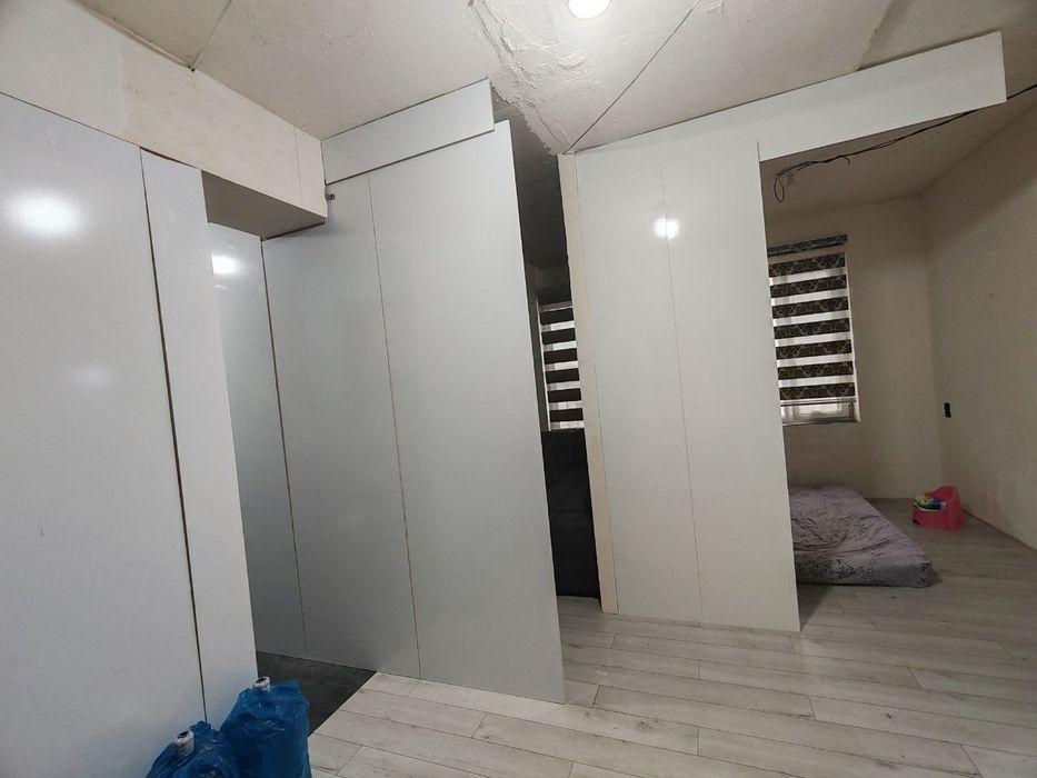 2хоналик 8каватда 7микрорайон 
8каватлик янги гиштлик домдан
60квм,60