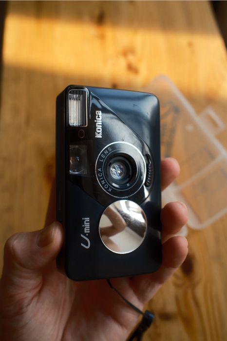 Пленочный фотоаппарат Konica U-mini - винтажная камера
