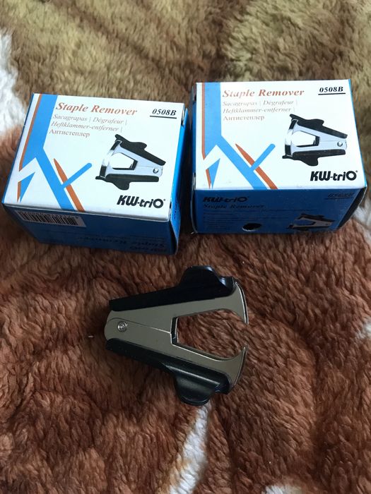 Продаю степлеры и скобы