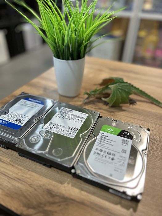 Жесткий диск 2Тб