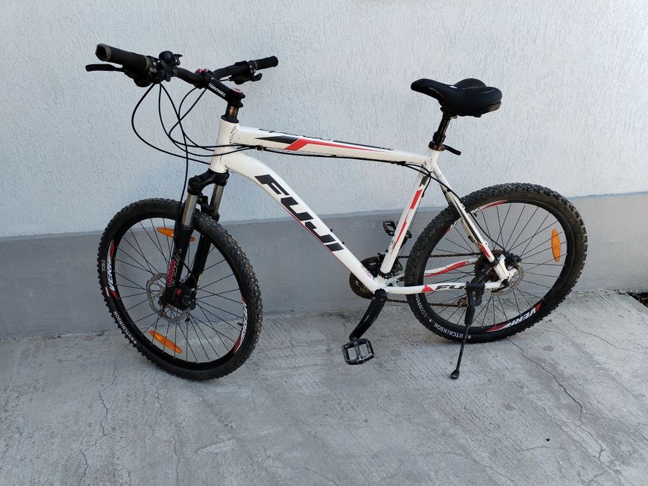 Biciclete fuji nevada