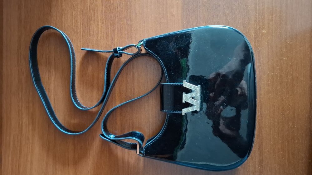 Продам сумку батон