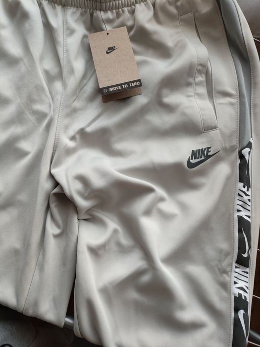 Нов анцуг Nike Standart