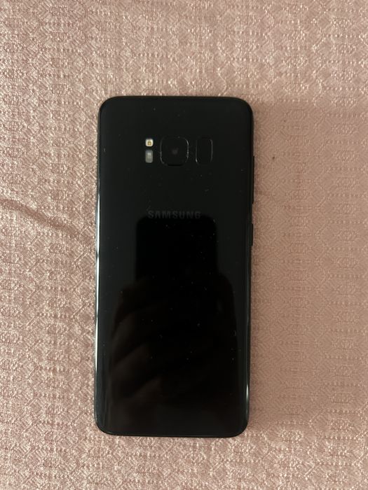 vand telefon samsung s8