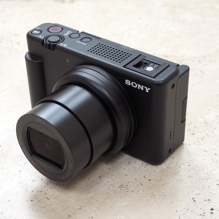 Sony ZV-1