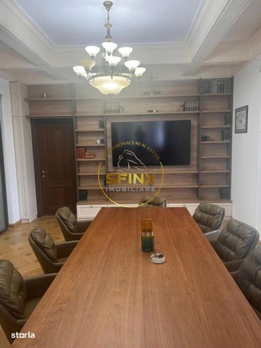 Dorobanti Capitale, in vila interbelica, apartament parter curte propr