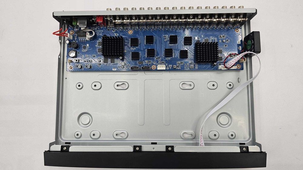 DVR 32 canale Penta-brid Dahua XVR5232AN-I3, 5MP, H.265+, 4K HDMI, Perimetru, SMD Plus, IOT, POS