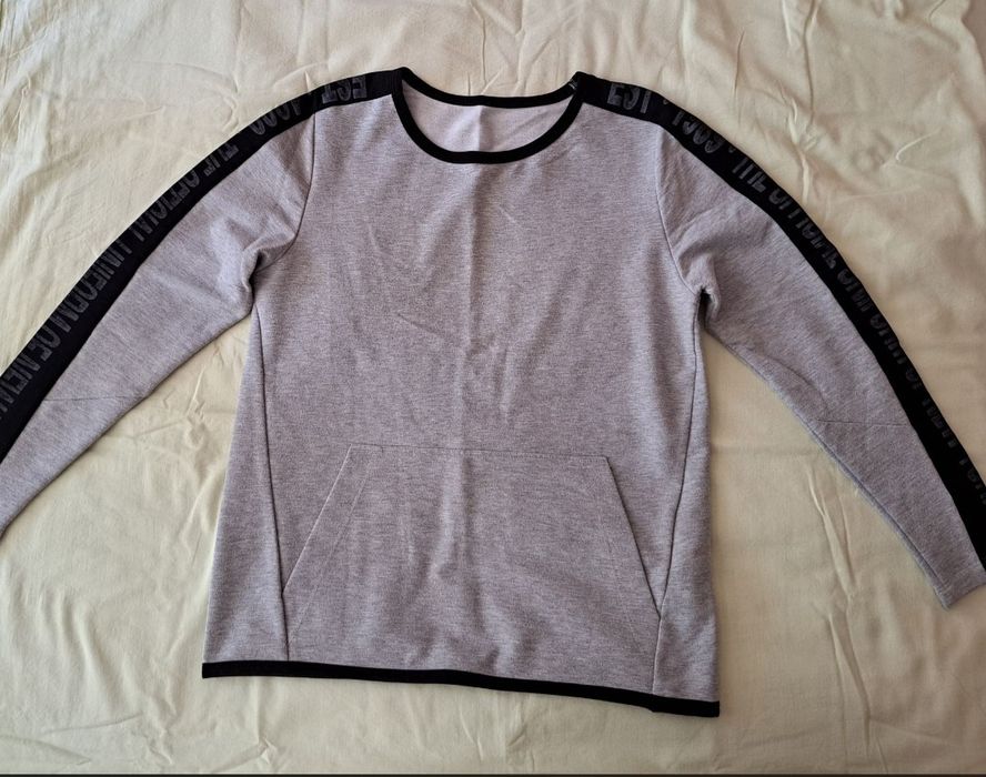 Дамски екип в сив цвят