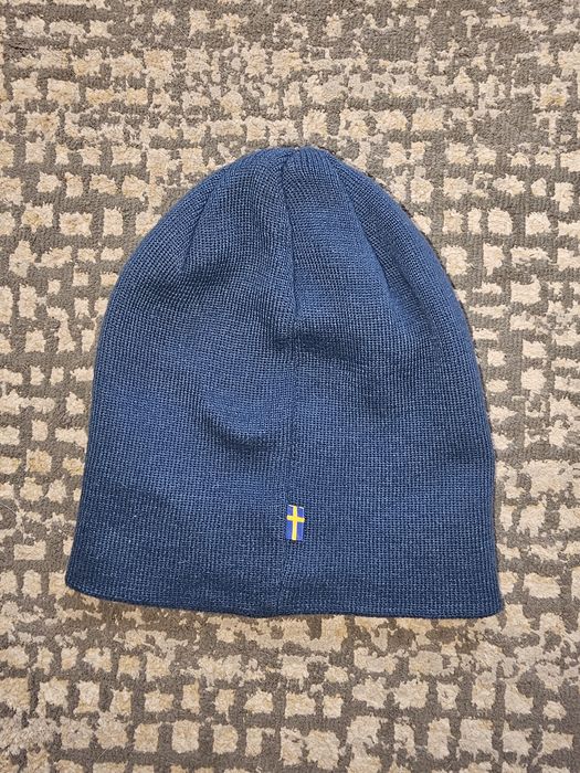 Продам шапку Fjall Raven