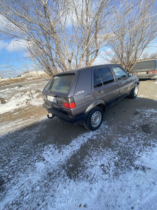 Продам гольф 2 1.8