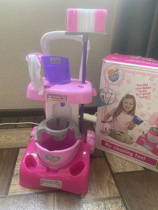 Продам детский набор для уборки