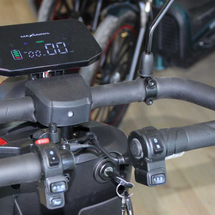 Мини триместна електрическа четириколка MaxMotors A9, 1500W, 48V/20Ah