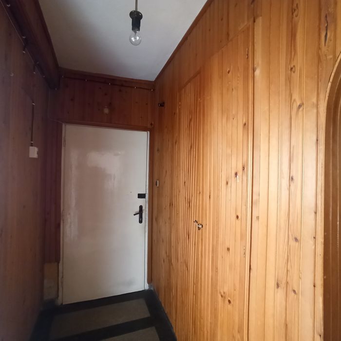 Продава се Тристаен апартамент в Казанлък - 90 кв.м за 1049 €/кв.м - Снимка #9