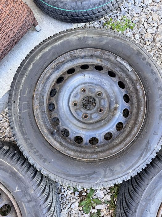 4бр.жел.джанти 16” 5 х 114.3 със зимни гуми 215/60/16 за Suzuki Vitara