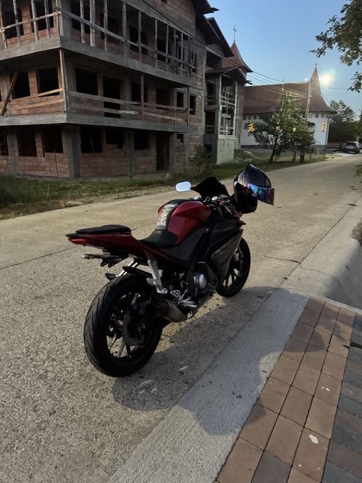 Yamaha yzf r125 abs 2018 a1 16 ani