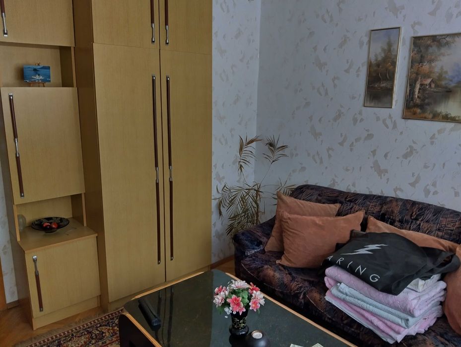 Продава се Тристаен апартамент в Силистра, Център - 87 кв.м за 919 €/кв.м - Снимка #13