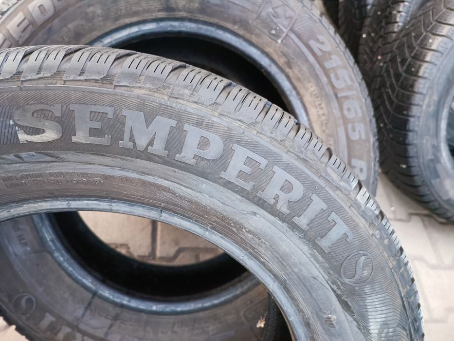 215 65 16 simperit 2 бр.