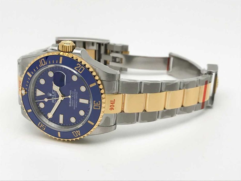 Rolex Submariner 126613LB „Bluesy" – синьо злато, керамичен безел, автоматичен