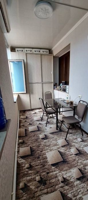 Paradox tomonda 2 xonalik qilingan uy sotiladi