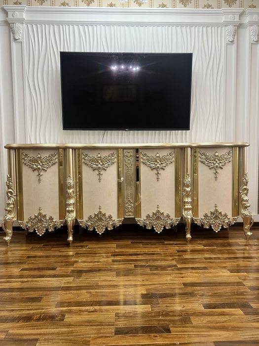 комод под тв в стиле барокко