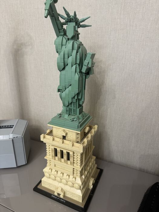 Продам Лего оргинал