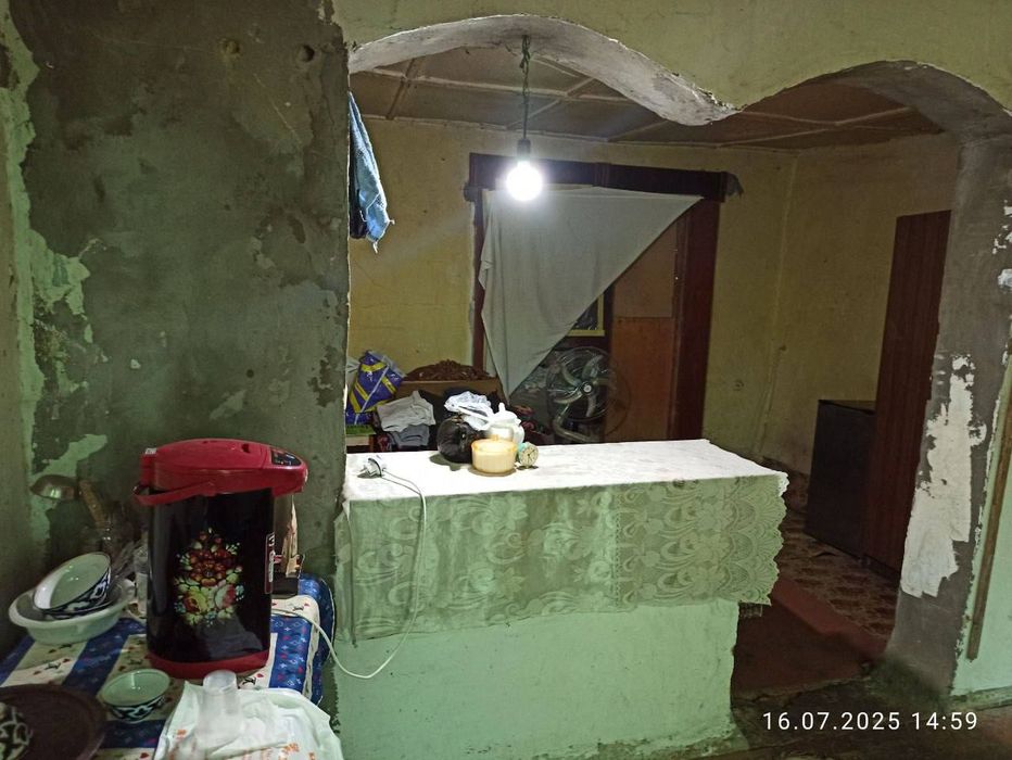 Яккасарайский район 1 сотка дом под снос