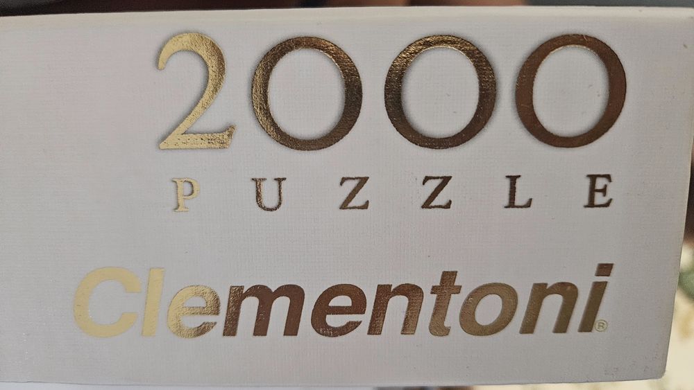 Puzzle 2000 piese