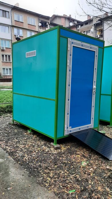 Тоалетни за инвалиди