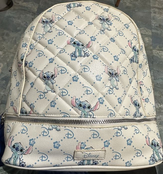 Rucsac cu Stitch