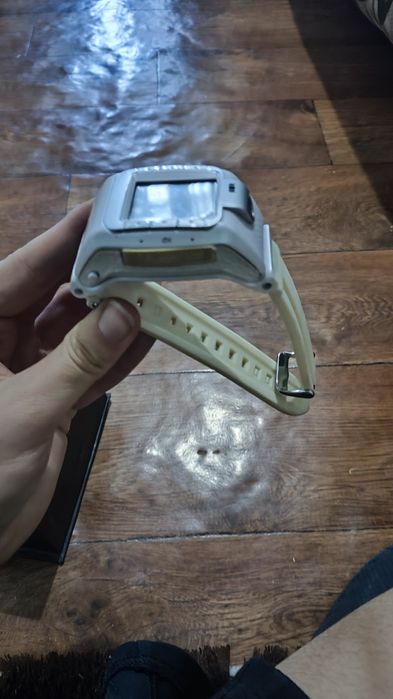 Продам смарт часы +1 в подарок