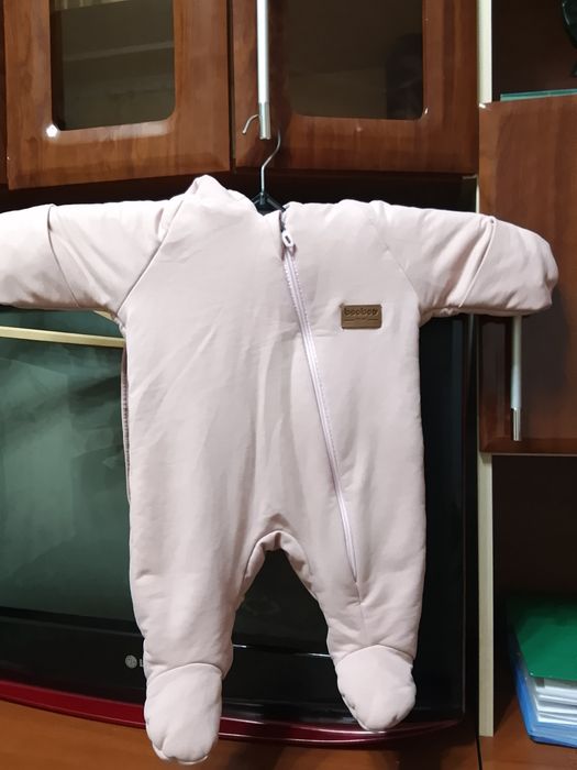 Продам комбез на девочку