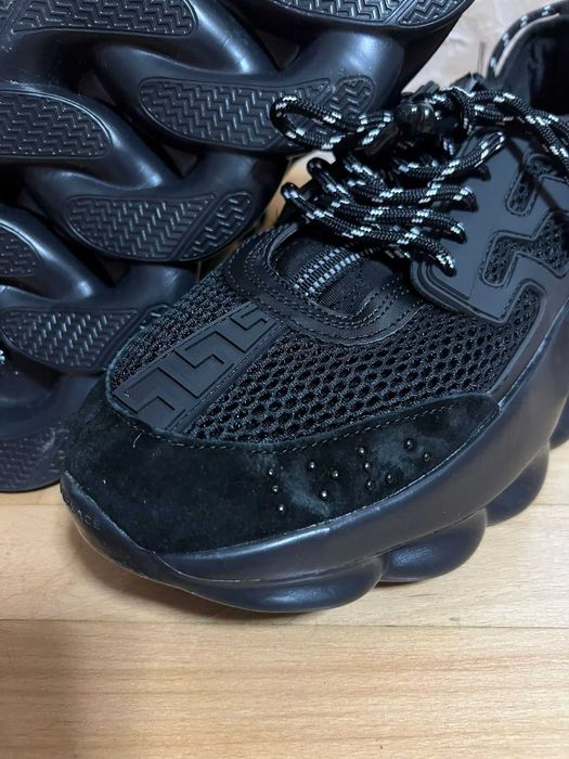 Versace Chain Reaction