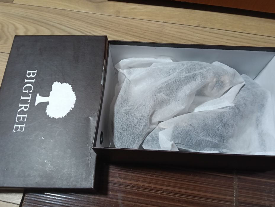 Pantofi cu toc din catifea