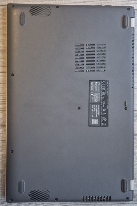 Laptop Asus Vivobook 15 15,6 I3-1005G1 4GB SSD256 + HDD 1 TB