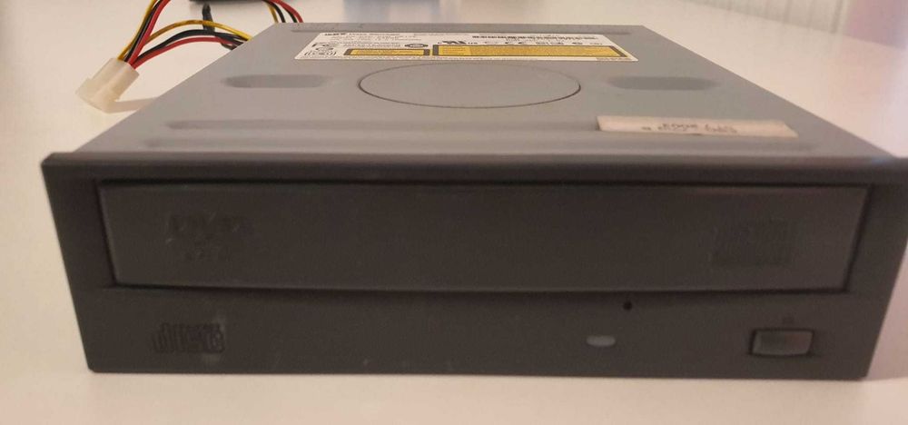 Unitate CD-RW / DVD-ROM internă HL-DT-ST GCC-4480B, funcțională