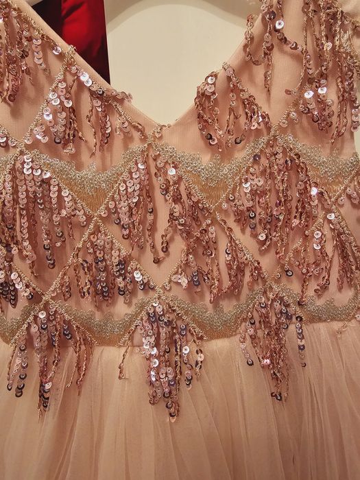 Платье на девочку