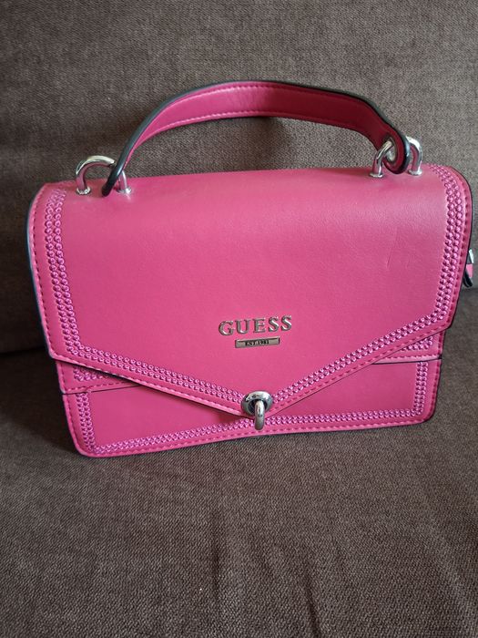 Дамска чанта висок клас