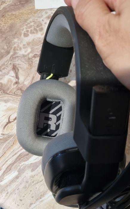 Căști gaming ASTRO A10 – cu microfon – jack 3,5 mm